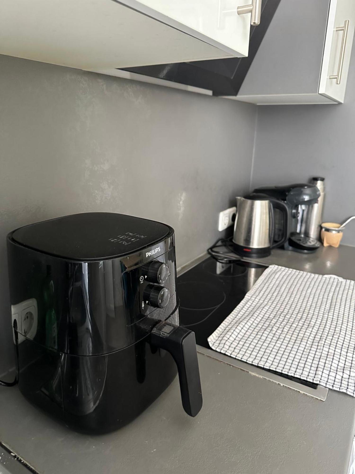 Zentrale Helle 3 Zimmer Wohnung Messe Deutz Koln Bagian luar foto